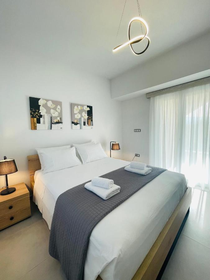 Villa Rodelia 1 Roda  Exterior photo